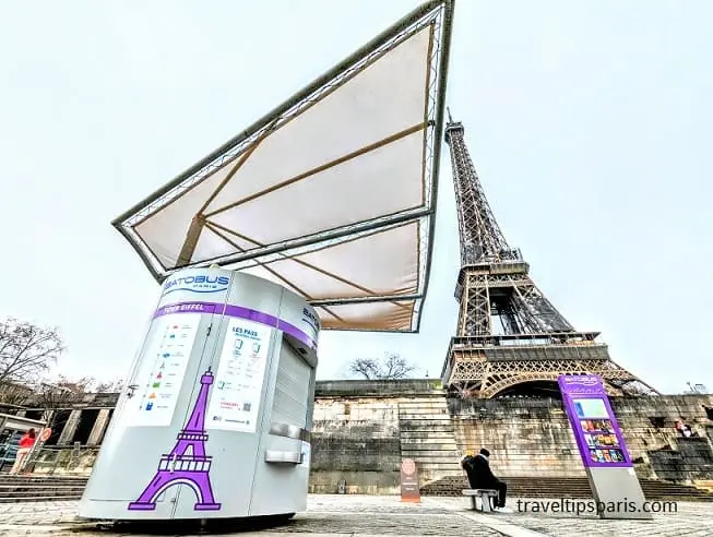 Batobus-pysäkki Eiffelissä